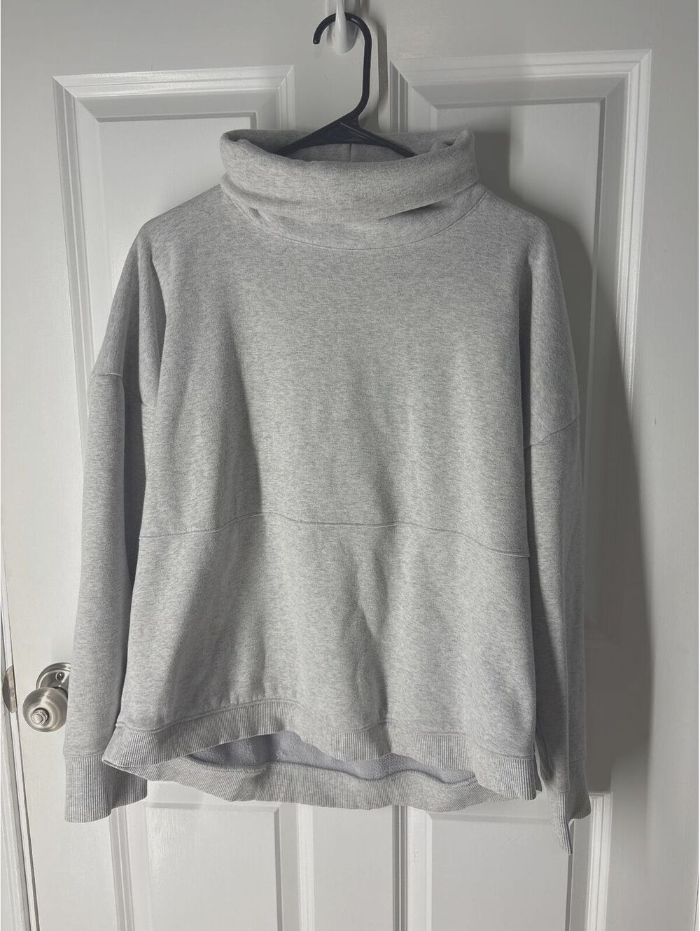 Athleisure Streetwear Loungewear Athleta Cozy Karma Funnel Neck Small Sweatshirt